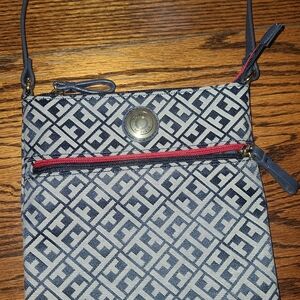 Tommy Hilfiger Black and Gray Geometric Crossbody Bag